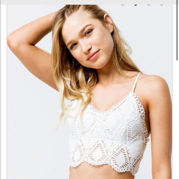 Tilly's Tops - Tilly’s lace white crop top || XS